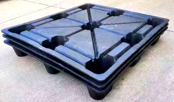 recycled plastic pallet