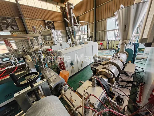 Full Set WPC Making Line