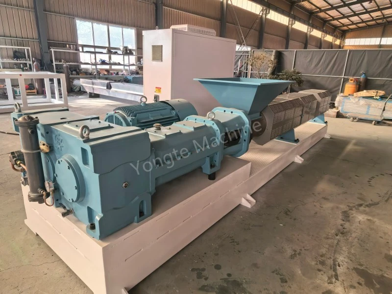 Vytlačovací stroj na recyklaci plastů